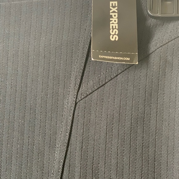 EXPRESS Rich in color Black Mini Skirt- Size S- Cute - Picture 4 of 9